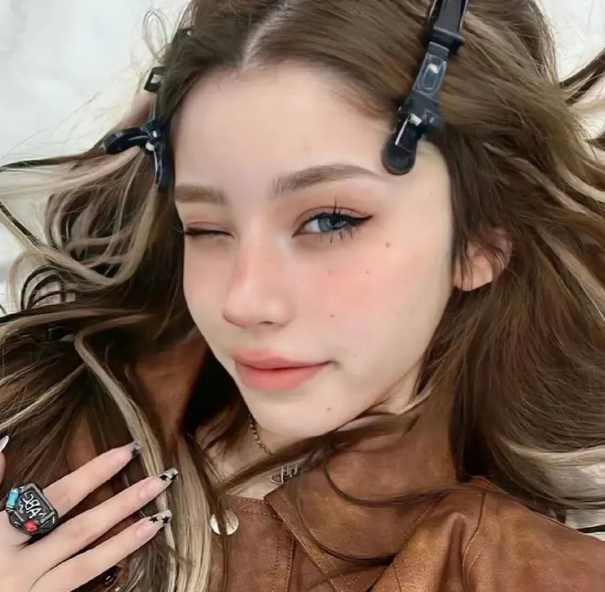 辣手美眉